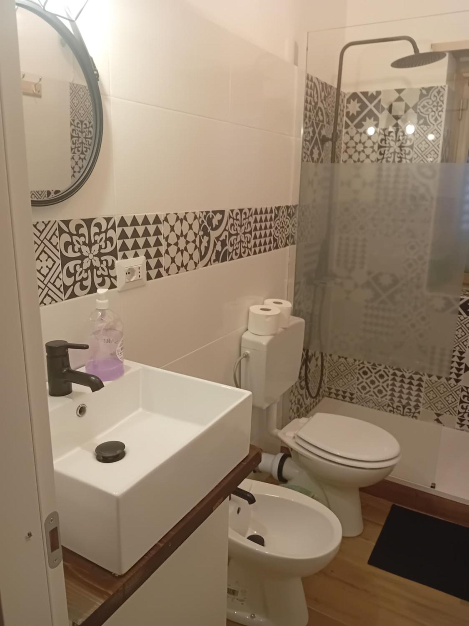 Mirti Subway Apartment Рим Экстерьер фото
